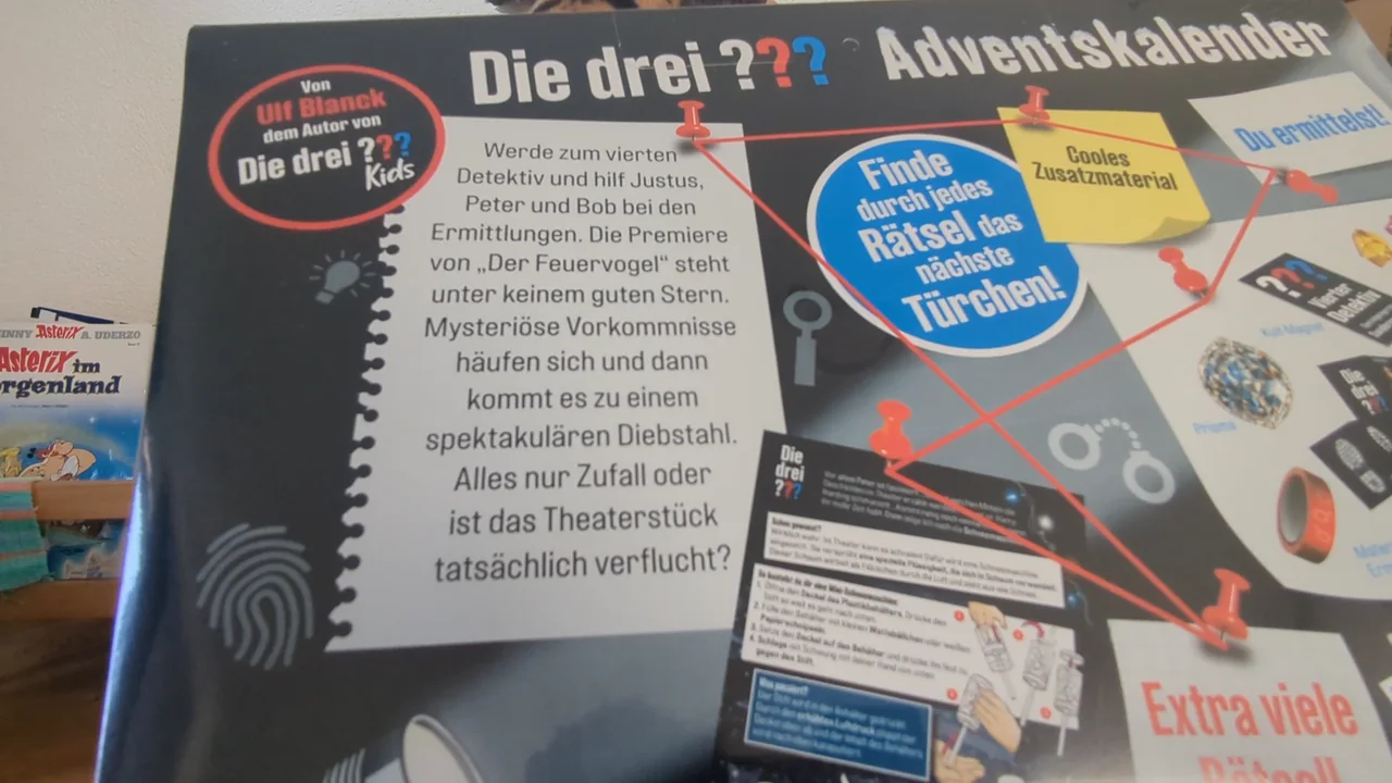 „Werde zum vierten Detektiv“: Die Premiere von „Der Feuervogel“ steht unter keinem guten Stern.